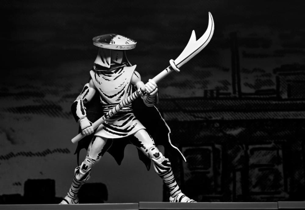 Teenage Mutant Ninja Turtles Elite Guard (Mirage Comics Black & White Variant) Action Figure Gallery Image 8