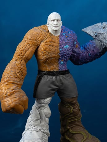 Superman (2025) Metamorpho Limited Edition Collector Vinyl Figure Gallery Image 2
