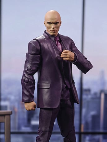 Superman (2025) DC Multiverse Lex Luthor & Baby Kaiju (Deluxe Theatrical Edition) Action Figure Gallery Image 2