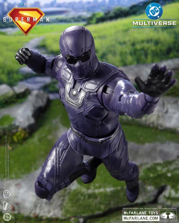 Superman (2025) DC Multiverse Ultraman (Deluxe Theatrical Edition) Action Figure Gallery Image 12