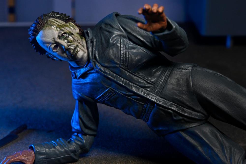 Halloween: The Curse of Michael Myers Ultimate Michael Myers Action Figure Gallery Image 12