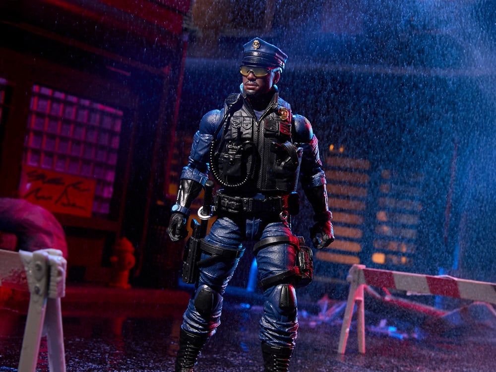 G.I. Joe Classified Series Legacy Collection Police Emergency Service Unit (ESU) Action Figure Gallery Image 1