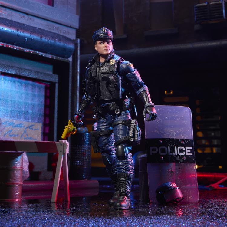 G.I. Joe Classified Series Legacy Collection Police Emergency Service Unit (ESU) Action Figure Gallery Image 8
