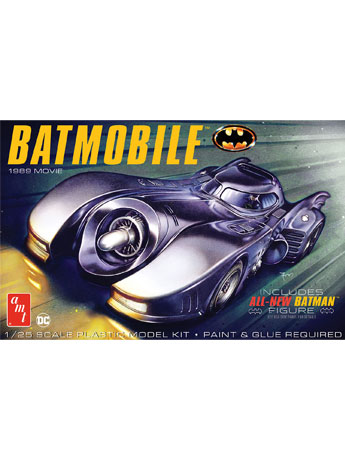Batman (1989) Batmobile with Seated Batman Figure 1/25 Scale Model Kit Gallery Image 2