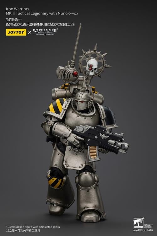 Warhammer: The Horus Heresy Iron Warriors MKIII Tactical Legionary with Nuncio-vox 1/18 Scale Action Figure Gallery Image 6
