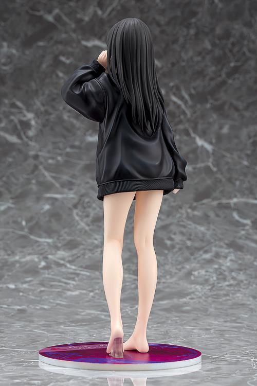 Lycoris Recoil Takina Inoue (Oversized Sweatshirt Ver.) 1/7 Scale Figure Gallery Image 13