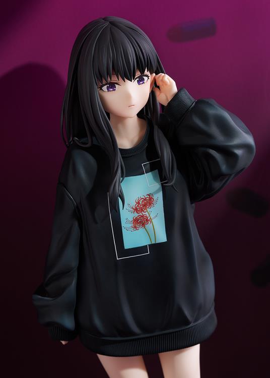 Lycoris Recoil Takina Inoue (Oversized Sweatshirt Ver.) 1/7 Scale Figure Gallery Image 4