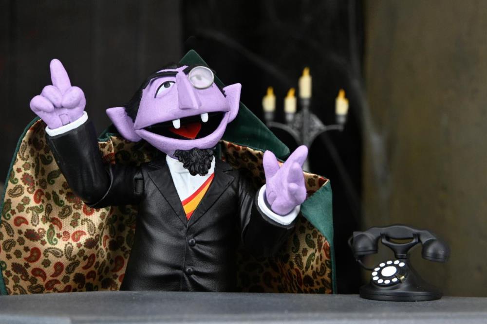 Sesame Street Ultimate Count von Count Action Figure