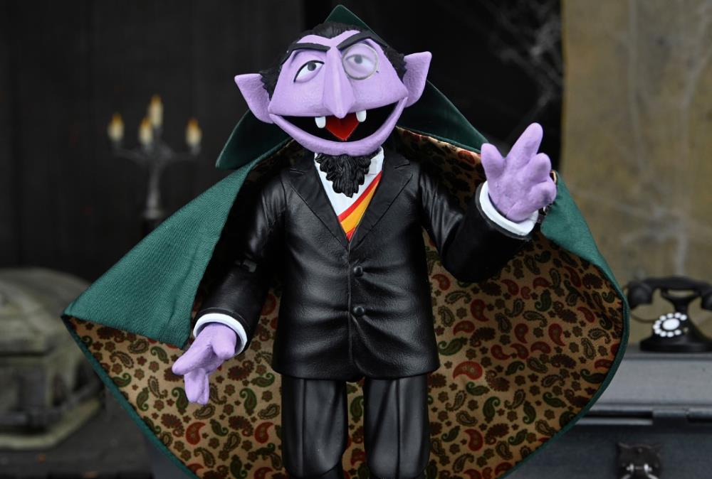 Sesame Street Ultimate Count von Count  Action Figure Gallery Image 8