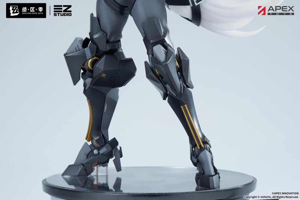Zenless Zone Zero Von Lycaon 1/7 Scale Figure (With Bonus) Gallery Image 16