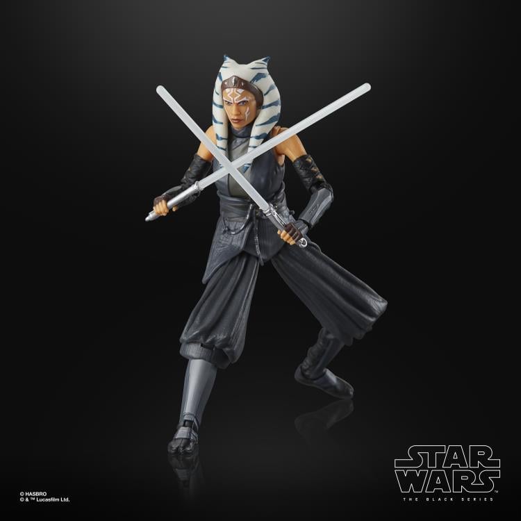 Star Wars: The Black Series Archive Collection Ahsoka Tano (Ahsoka) Exclusive Action Figure Gallery Image 7