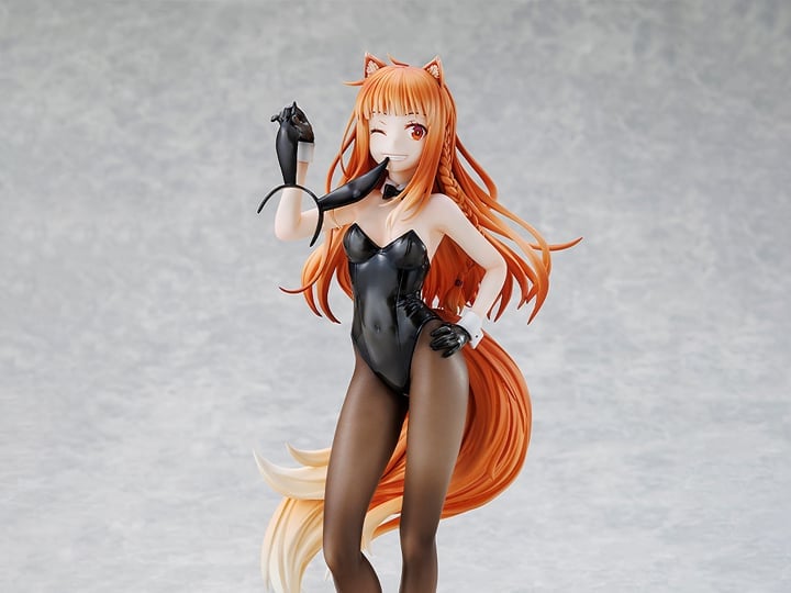Spice and Wolf: Merchant Meets the Wise Wolf Holo (Light Novel Bunny Ver.) 1/7 Scale Figure Gallery Image 1
