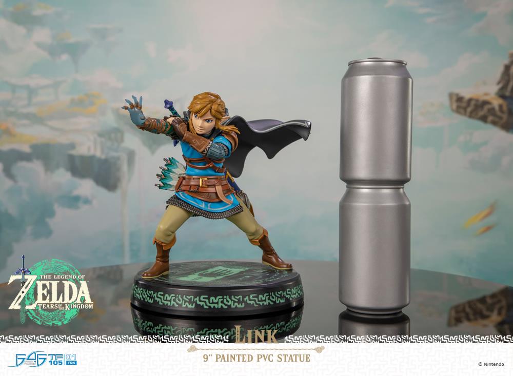 The Legend of Zelda: Tears of the Kingdom Link Statue Gallery Image 12
