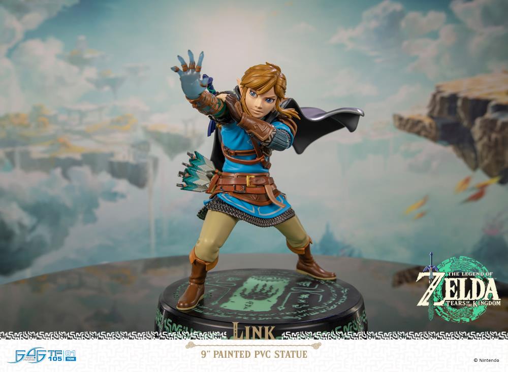 The Legend of Zelda: Tears of the Kingdom Link Statue Gallery Image 13