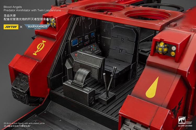 Warhammer 40K Blood Angels Predator Annihilator with Twin Lascannons 1/18 Scale Vehicle Gallery Image 31
