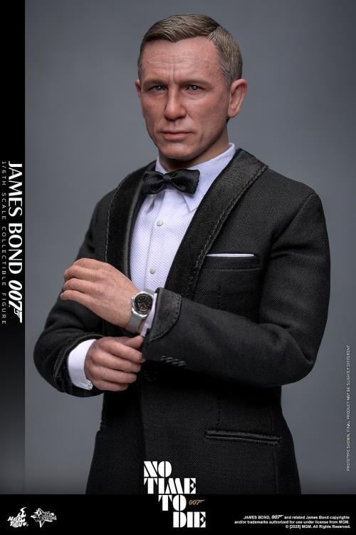 No Time to Die MMS803 James Bond 1/6th Scale Collectible Figure Gallery Image 9