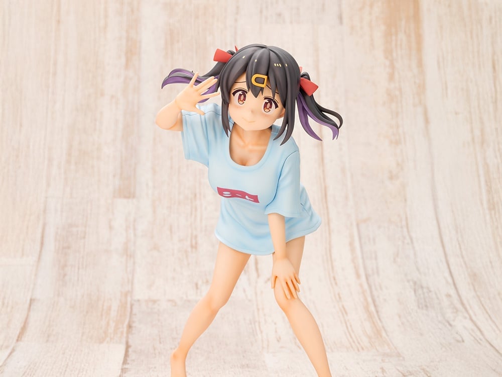 Onimai: I'm Now Your Sister! Mihari Oyama (T-Shirt Ver.) 1/6 Scale Figure Gallery Image 1