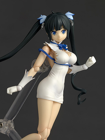 Is It Wrong to Try to Pick Up Girls in a Dungeon? Revoltech NR089 Hestia Action Figure Gallery Image 2