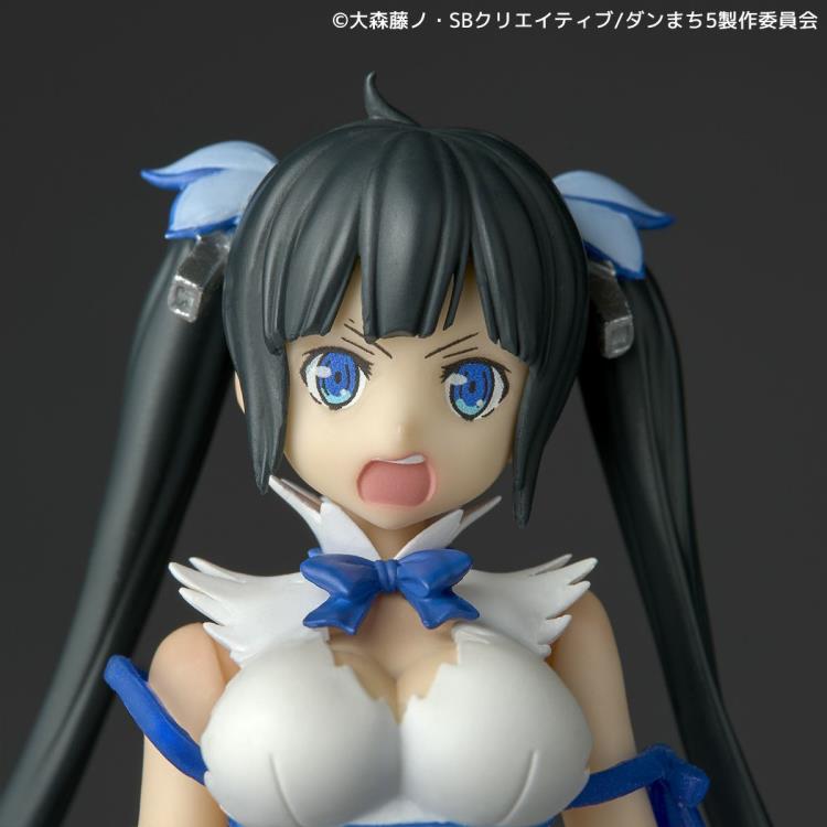 Is It Wrong to Try to Pick Up Girls in a Dungeon? Revoltech NR089 Hestia Action Figure Gallery Image 13