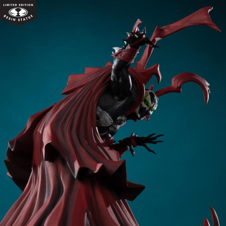 Spawn Black, White & Red All Over Spawn 1/10 Scale Limited Edition Statue (Greg Capullo) Gallery Image 6