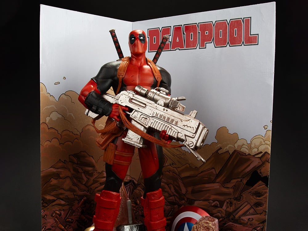Marvel Comics Deadpool (Deadpool #1) 1/6 Scale Figure Gallery Image 1