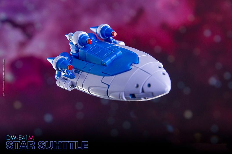DW-E41M Star Shuttle Figure Set Gallery Image 8