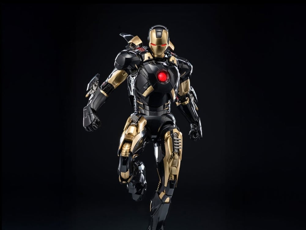 Marvel: The Infinity Saga DLX Iron Man Mark 7 (Black x Gold) 1/12