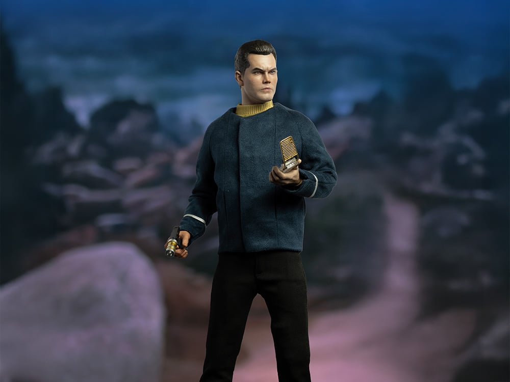 Star Trek: The Original Series Christopher Pike (The Cage) 1/6 Scale Figure Gallery Image 1