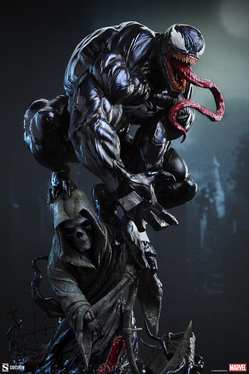 Marvel Premium Format Venom Statue
