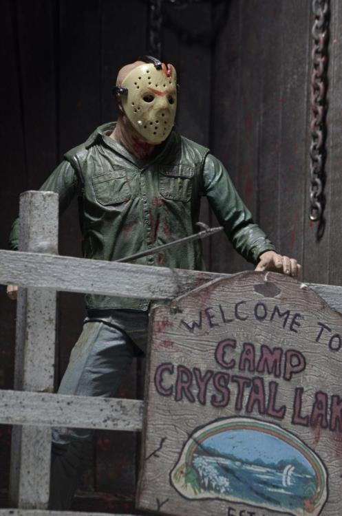 Friday the 13th Part III Ultimate Jason Figure Gallery Image 18
