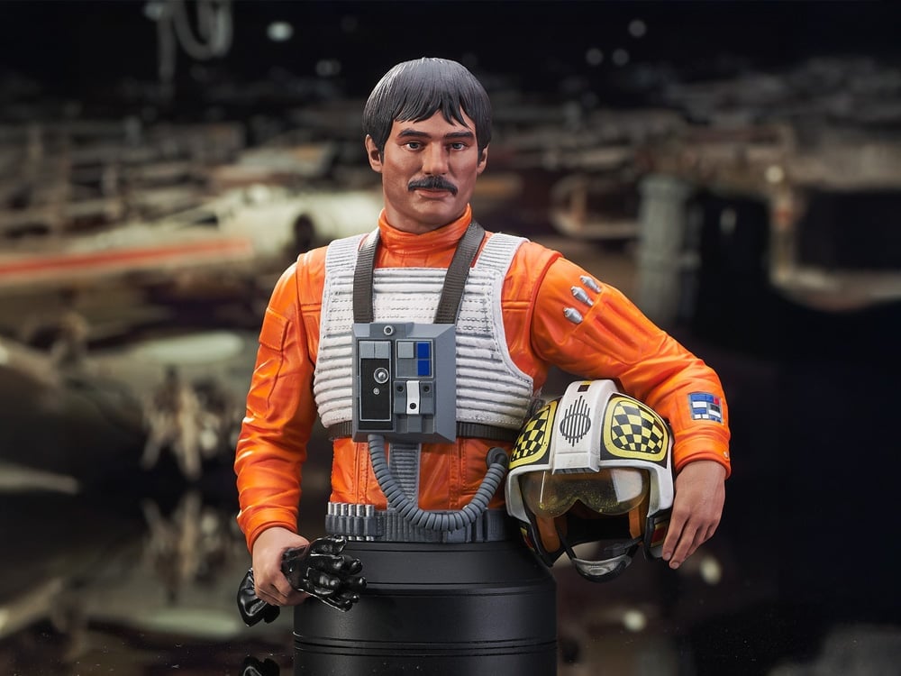 Star Wars: A New Hope Biggs Darklighter (Rebel Pilot) 1/6 Scale Limited Edition Mini Bust Gallery Image 1