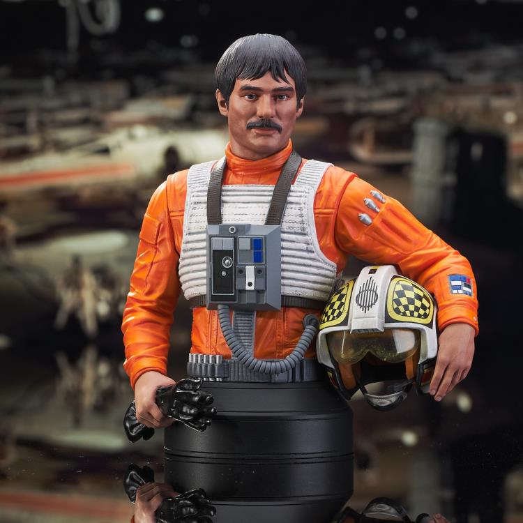 Star Wars: A New Hope Biggs Darklighter (Rebel Pilot) 1/6 Scale Limited Edition Mini Bust Gallery Image 3
