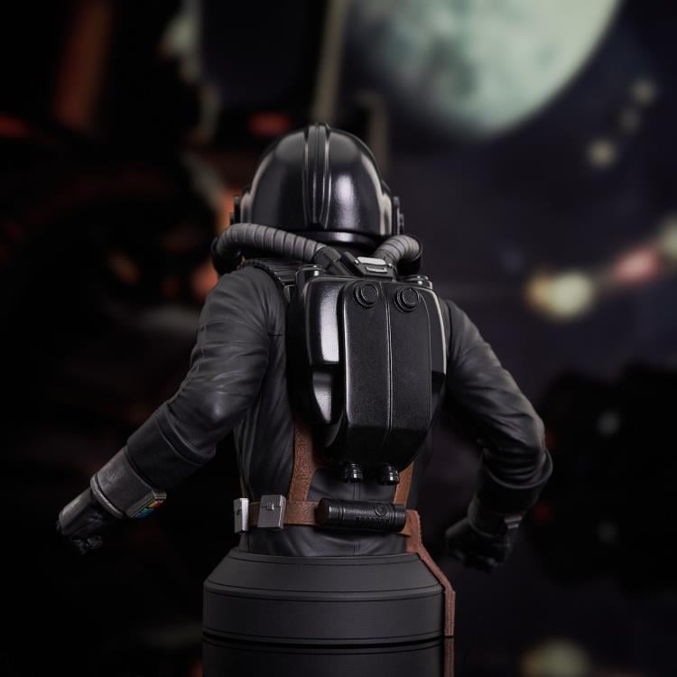 Star Wars TIE Pilot (Concept) 1/6 Scale NYCC 2023 Exclusive Limited Edition Mini Bust Gallery Image 6