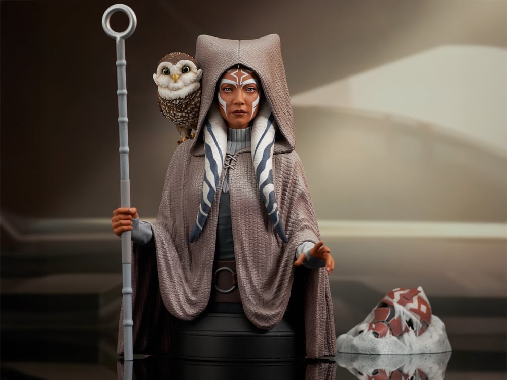 Star Wars Rebels Ahsoka Tano Deluxe 1/6 Scale Exclusive Limited Edition Mini Bust Gallery Image 1