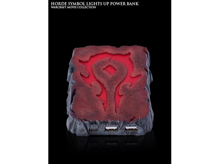Warcraft Movie Collection Light Up Power Bank - Horde Symbol Gallery Image 6