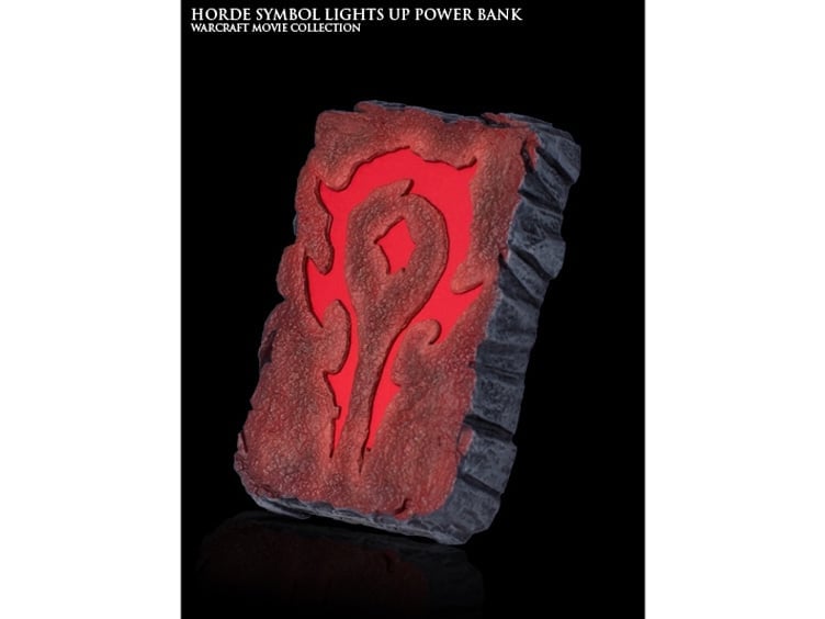 Warcraft Movie Collection Light Up Power Bank - Horde Symbol Gallery Image 8