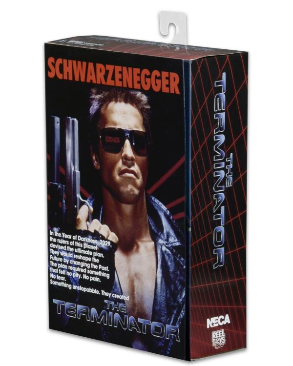 The Terminator Ultimate T-800 (Tech Noir) Action Figure Gallery Image 13