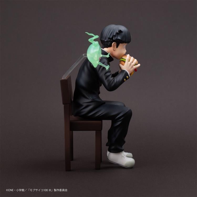 Mob Psycho 100 x Bunbougu Cafe 2022 Shigeo Kageyama & Ekubo Figure Gallery Image 5