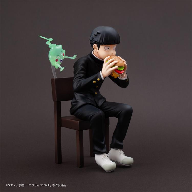 Mob Psycho 100 x Bunbougu Cafe 2022 Shigeo Kageyama & Ekubo Figure Gallery Image 4