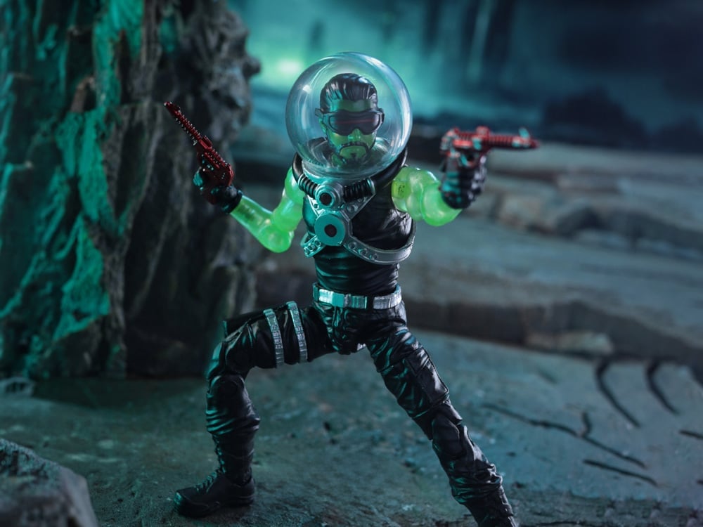 Voyagers Hellion 1/18 Scale BBTS Exclusive Action Figure Gallery Image 1
