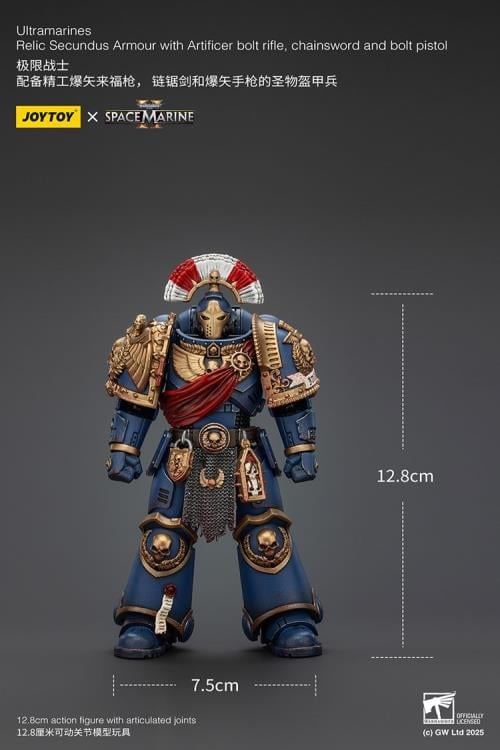 Warhammer 40,000: Space Marine 2 Ultramarines Relic Secundus Armor with Artificer Bolt Rifle, Chainsword and Bolt Pistol 1/18 Scale Action Figure Gallery Image 13