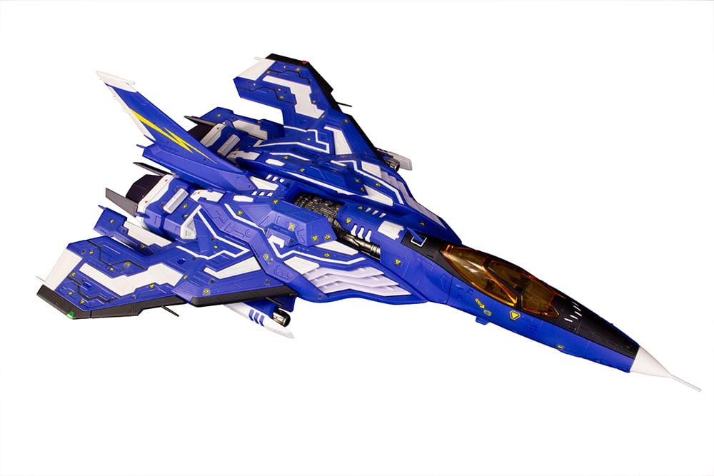 Raiden V: Director's Cut FT-00004A Azuma (2P Color Ver.) 1/100 Scale Model Kit (2nd Reissue) Gallery Image 3