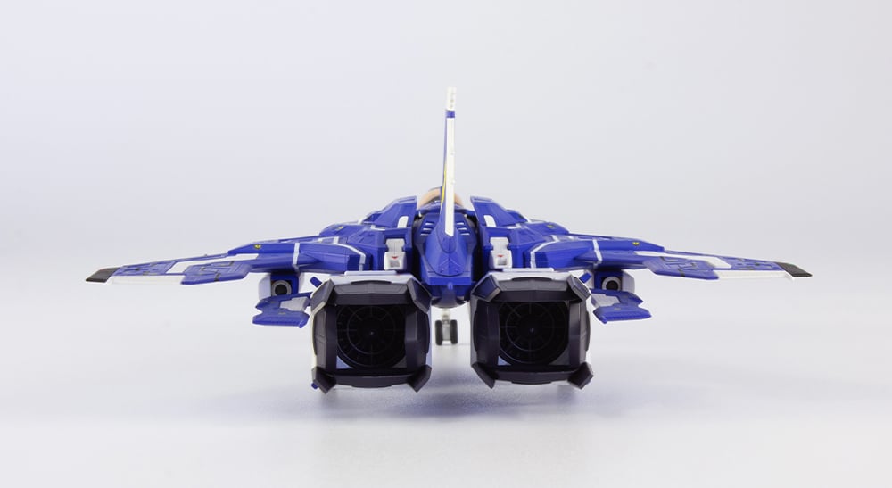 Raiden V: Director's Cut FT-00004A Azuma (2P Color Ver.) 1/100 Scale Model Kit (2nd Reissue) Gallery Image 5