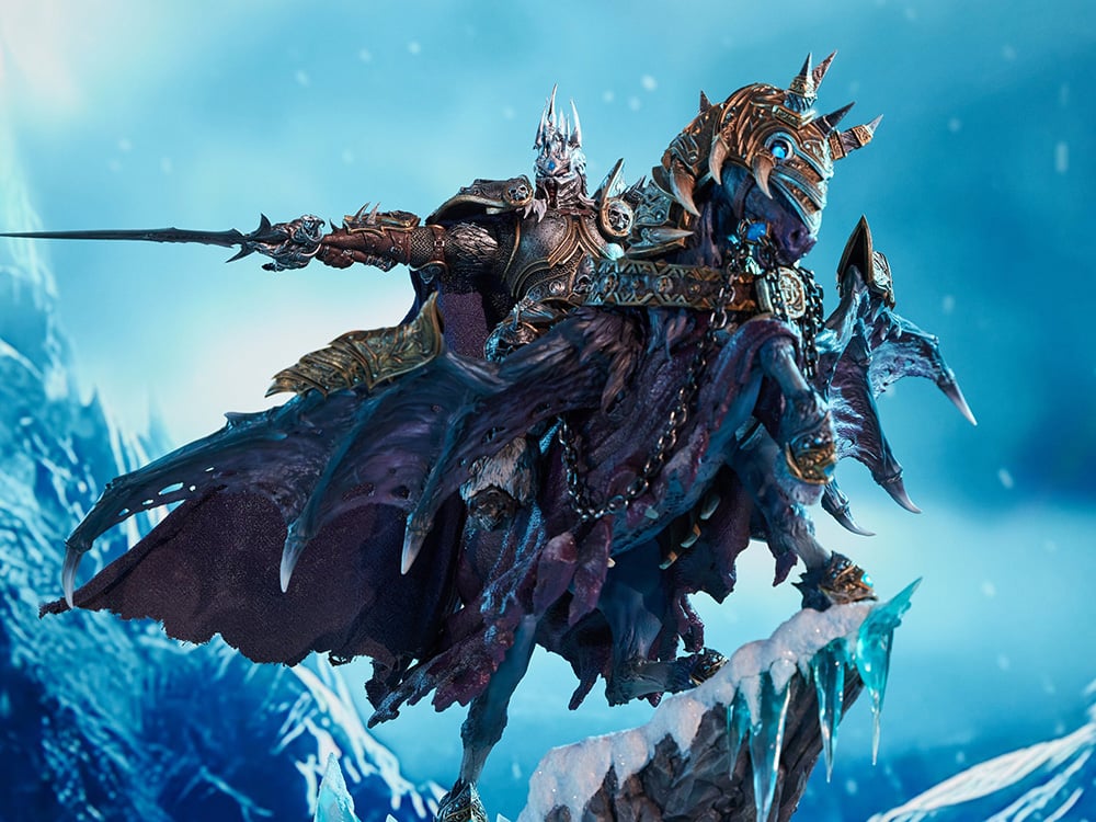 World of Warcraft The Lich King & Invincible Premium Limited Edition Statue Gallery Image 1