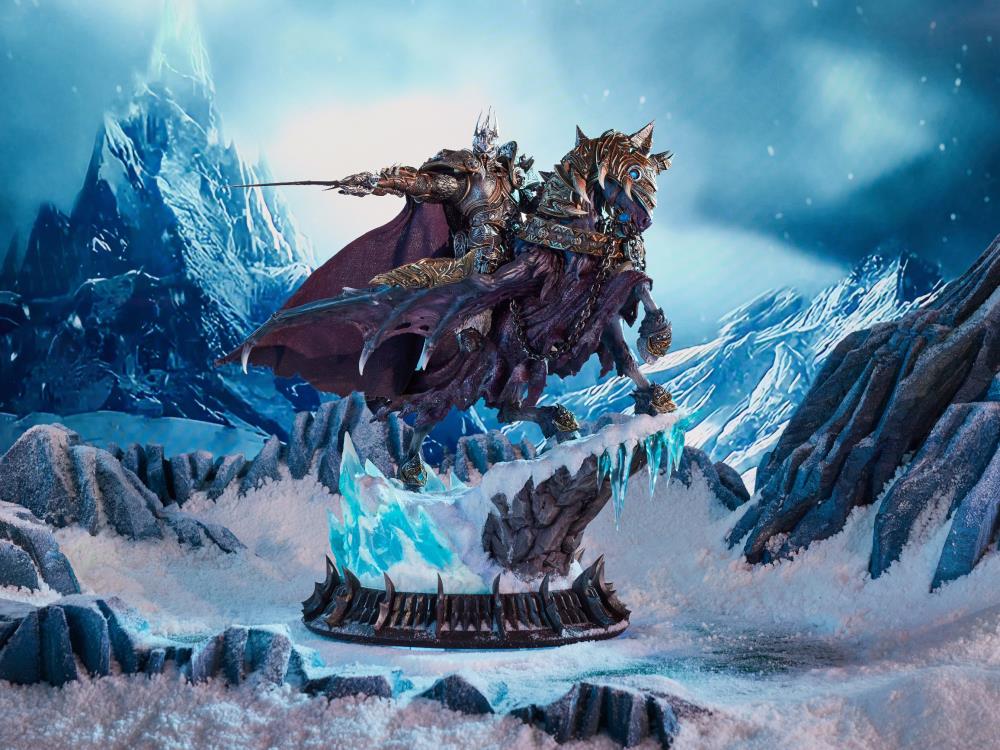 World of Warcraft The Lich King & Invincible Premium Limited Edition Statue Gallery Image 3