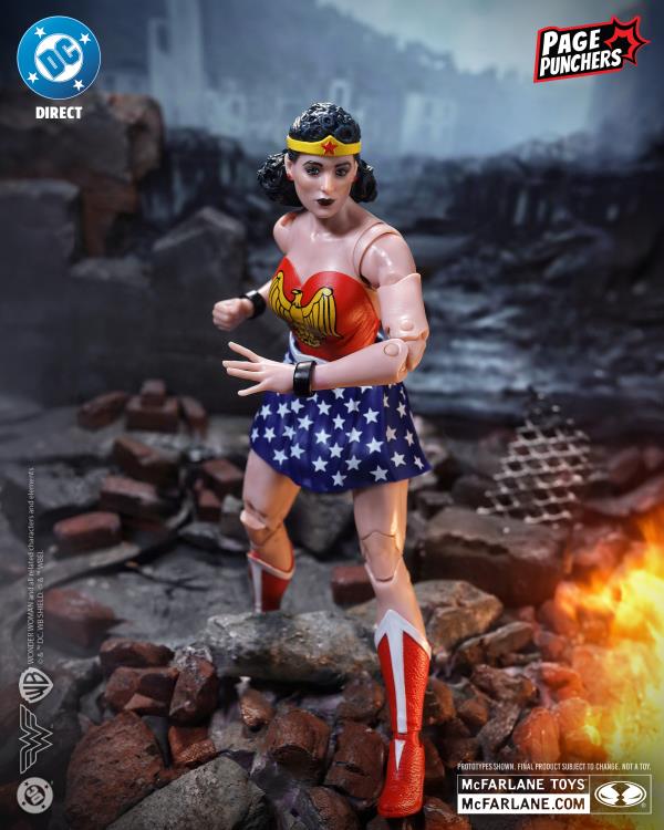 Wonder Woman DC Page Punchers Wonder Woman 7" Action Figure with Comic Gallery Image 6