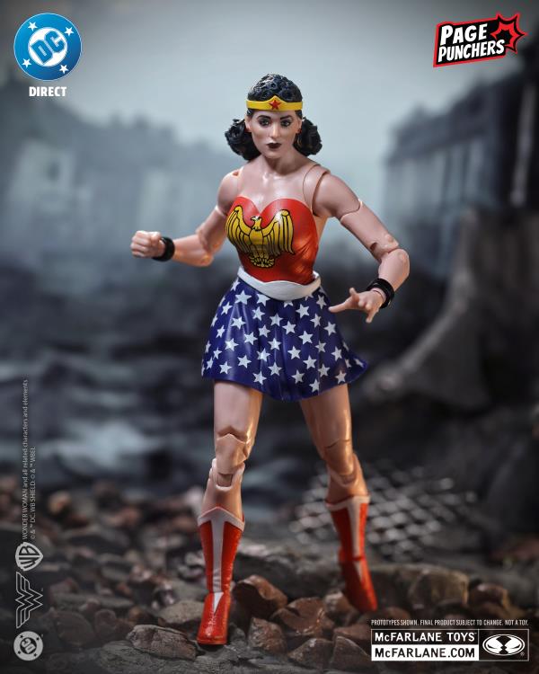 Wonder Woman DC Page Punchers Wonder Woman 7" Action Figure with Comic Gallery Image 4