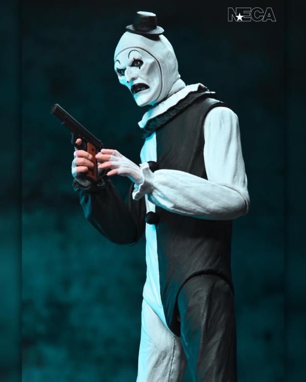 Terrifier Ultimate Art the Clown Action Figure Gallery Image 21