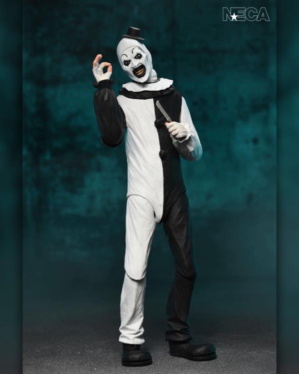 Terrifier Ultimate Art the Clown Action Figure Gallery Image 14