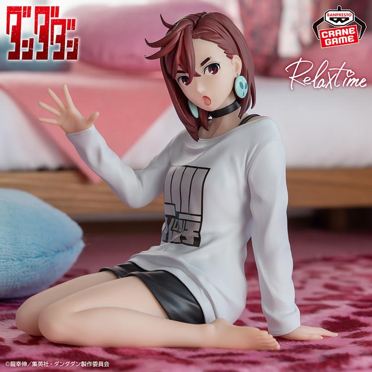 Dandadan Relax time Momo Figure Gallery Image 3